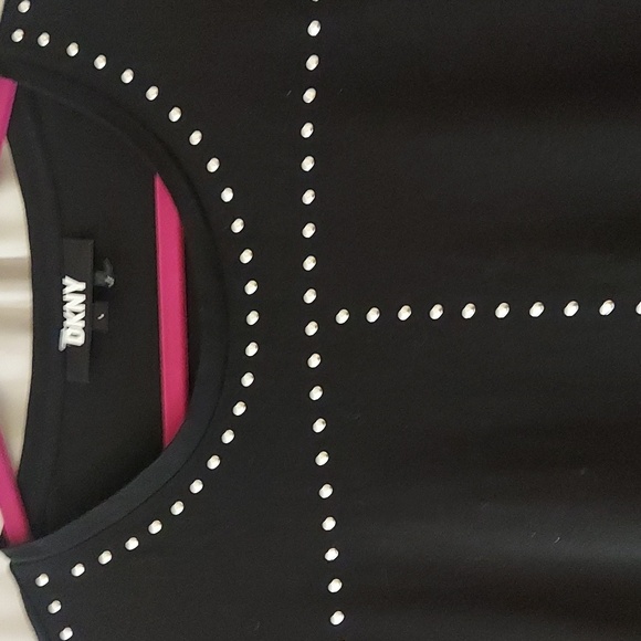 DKNY Donna Karen black Silver Metal Studded  sleeveless Top Sz S - Picture 4 of 7